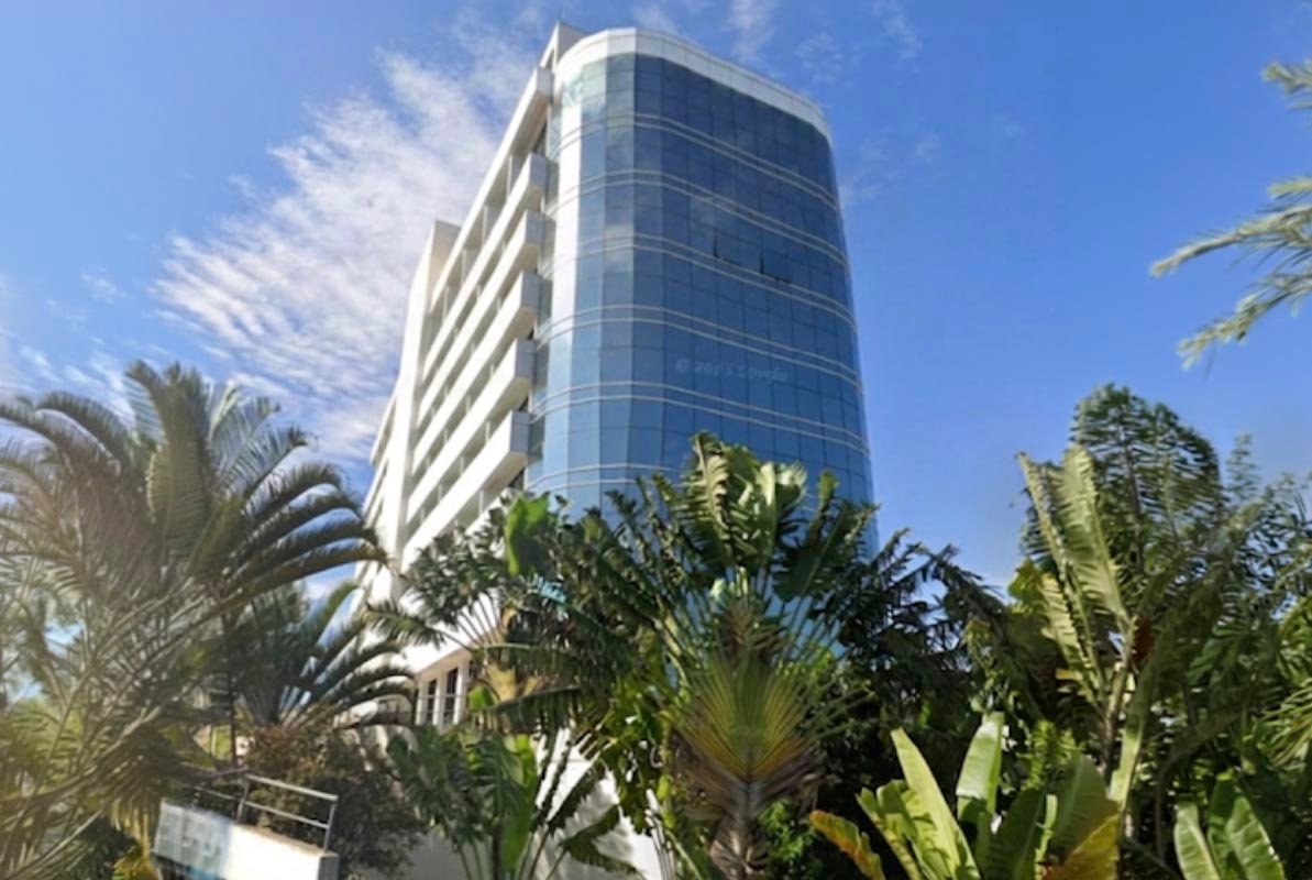 Fachada do Ed. The First Offices, onde fica o consultório da Dra. Layla Matos, em Campinas